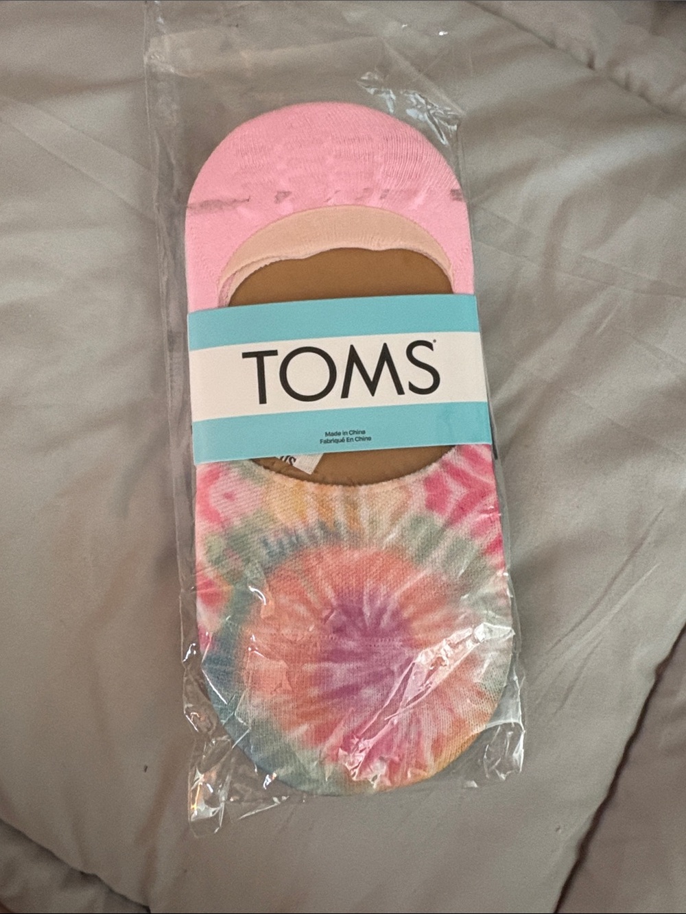 NWT TOMS Tie-Dye No-Show Sock Liners 3 pack
